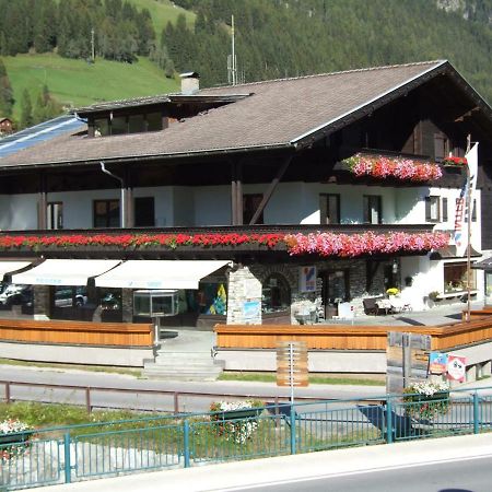Sporthaus Troger Hotel Sankt Jakob in Defereggen Exterior photo