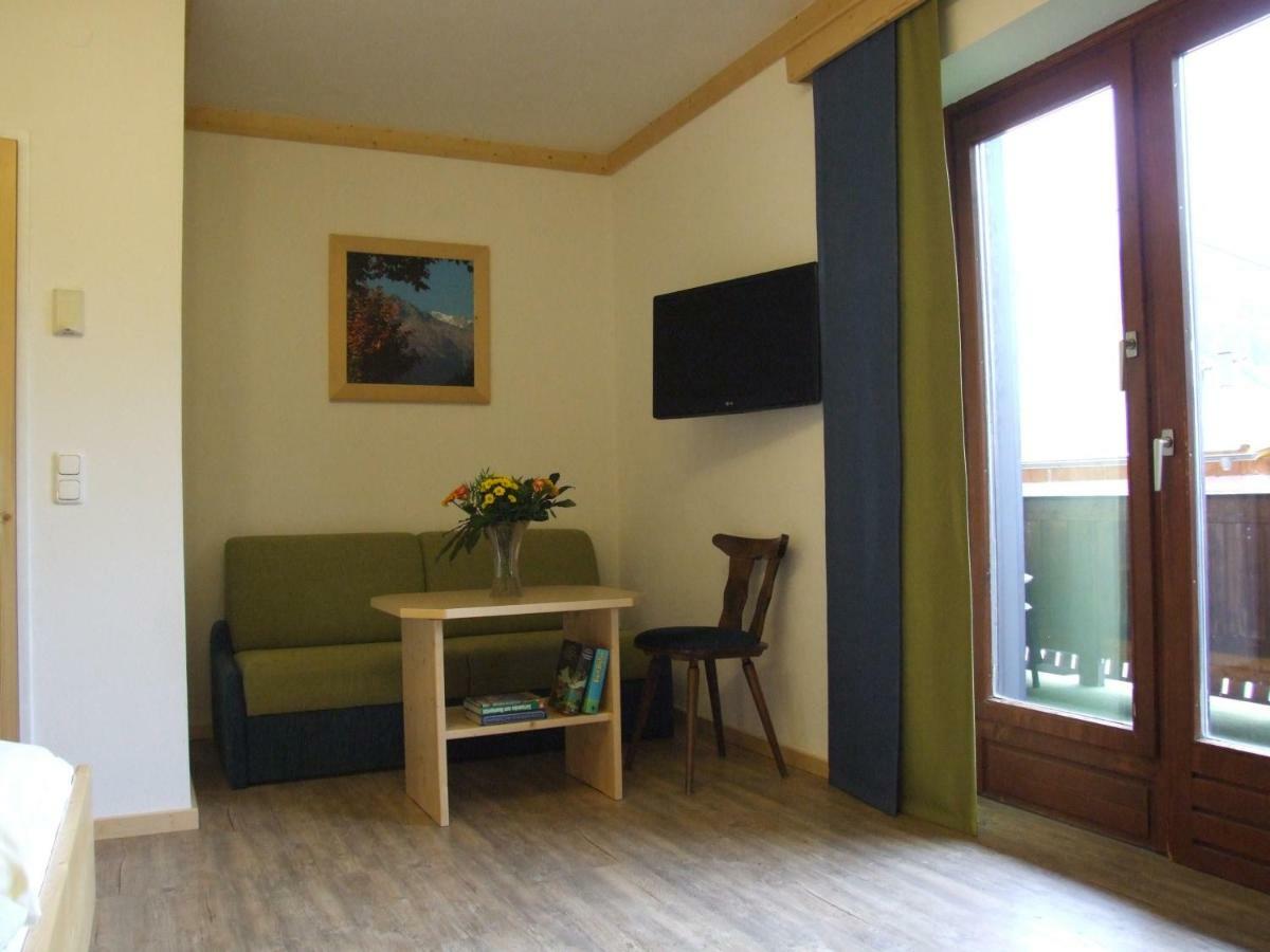 Sporthaus Troger Hotel Sankt Jakob in Defereggen Exterior photo